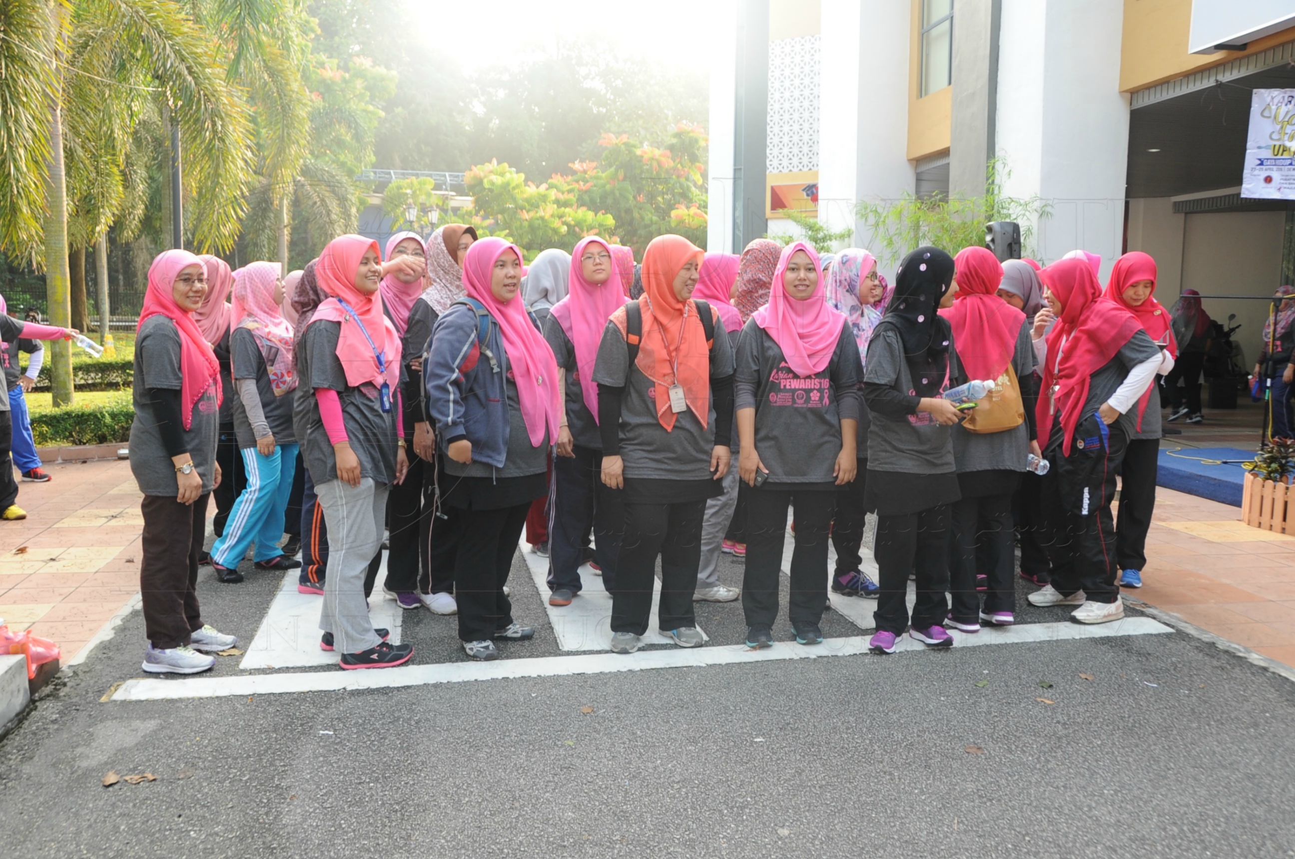 PRO 16 69 Karnival Pewaris 2016   UPSIHAS 8177